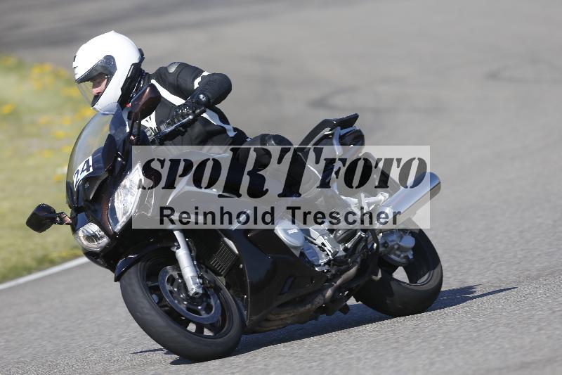 /06 08.04.2026 Cornu Master School ADR/Gruppe blau/24